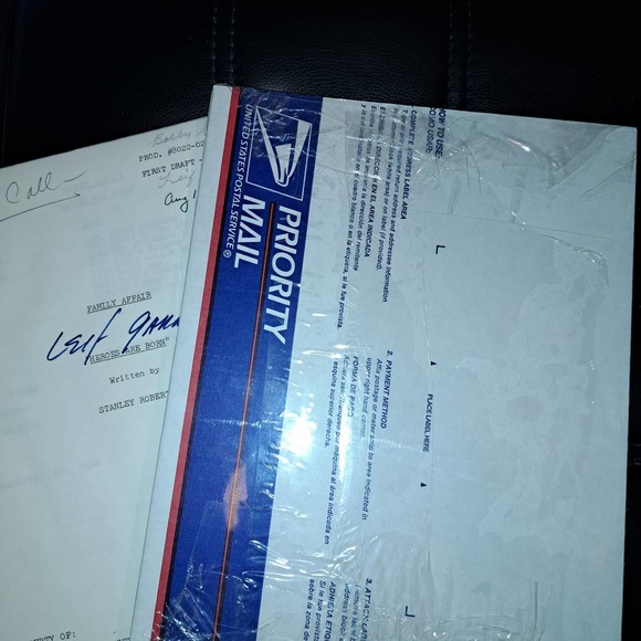 2 Well Preserved scripts from Family Affair -by Stanley Roberts & Elroy Schwartz - Picture 7 of 10